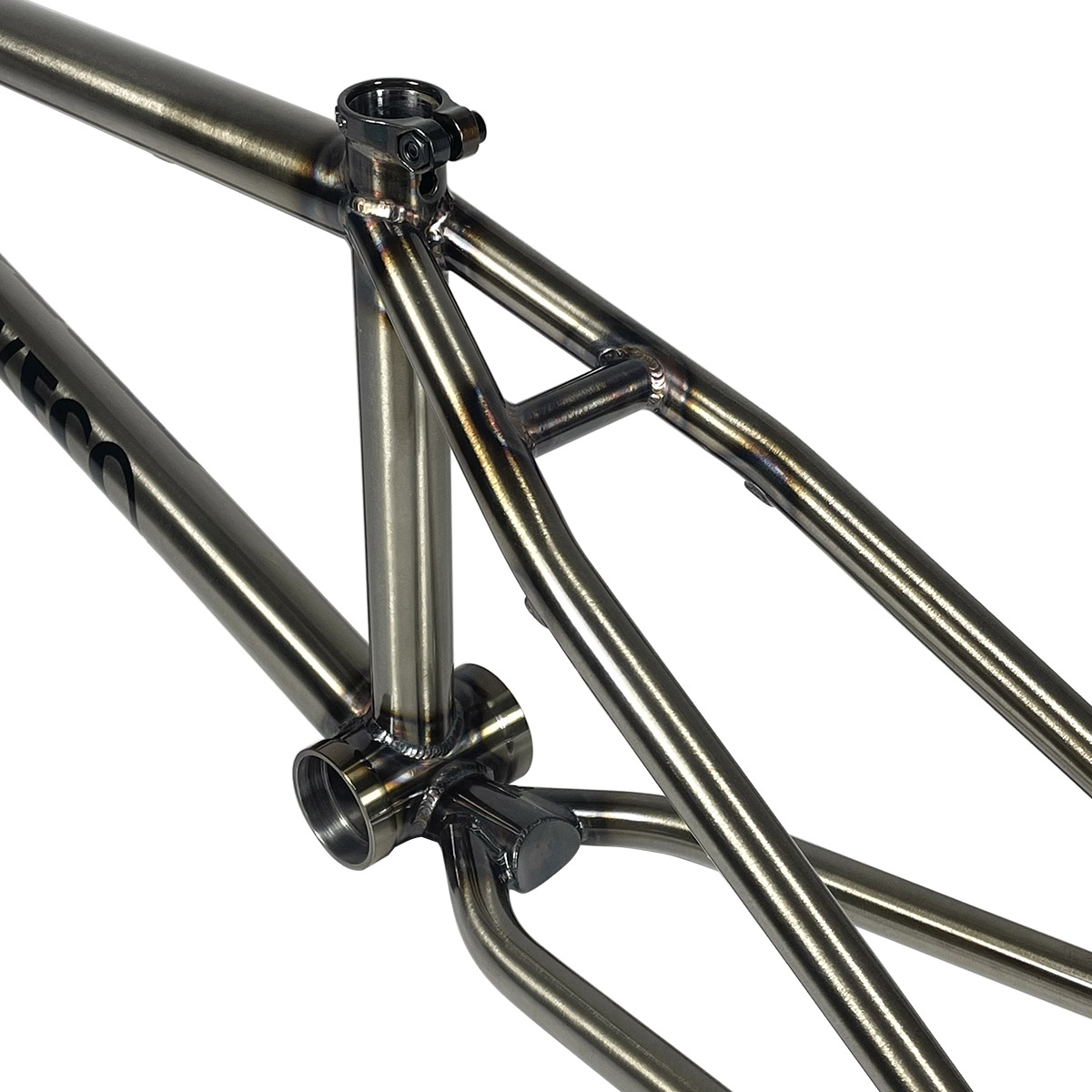 30-FR-DUGAN_Gloss-Clear-e