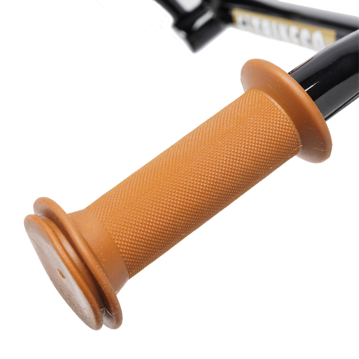 FIT_26_MISFIT_BALANCE_GLOSS_BLACK_DETIAL_GRIPS