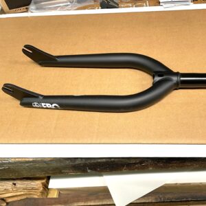 FIT BLADE V.3 (33mm Offset) Black & Chrome